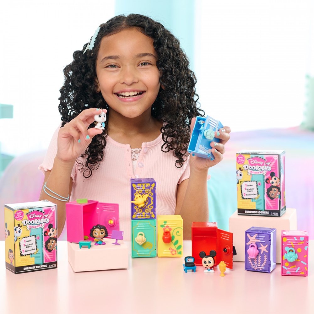 Игровой набор Disney Doorables Шкафчик с сюрпризом 44722K