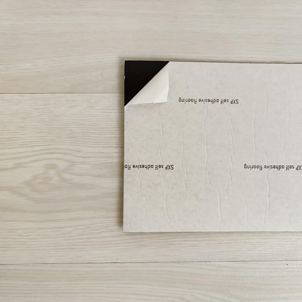 Плитка виниловая самоклеящаяся Sticker Wall дерево белое 152х914х1,5 мм (СВП 009)