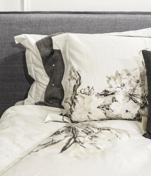 Комплект постільної білизни Floral Sense сімейний білий із малюнком Decoflux 