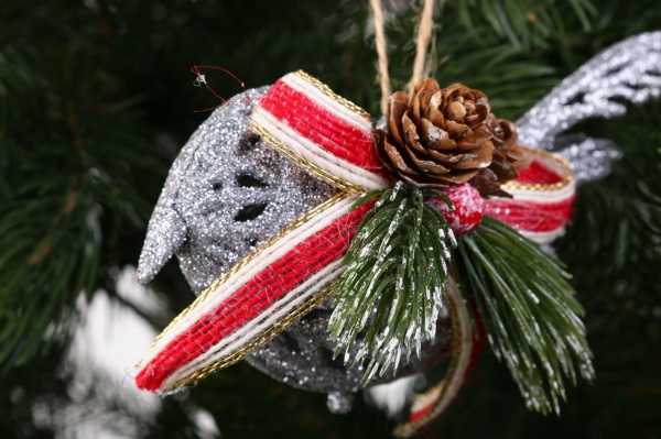 Декоративная подвеска Птичка с декором 15 см HFF206S серебряный