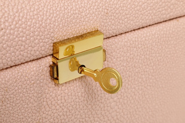 Шкатулка для украшений Royal plain 22,2х16,6х17,5 cм в ассортименте