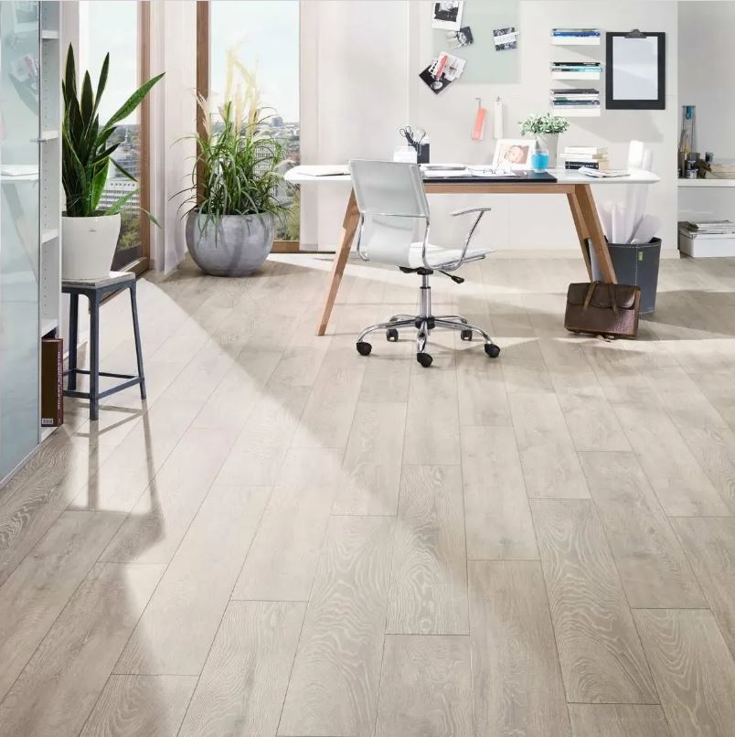 Ламинат Kronospan Promo V4 Boulder Oak 32/АС4/8 мм (5542)