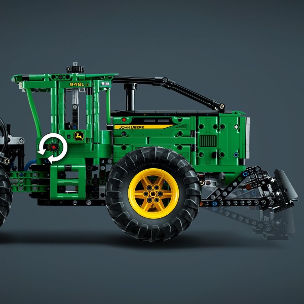 Конструктор LEGO Technic Трелювальний трактор John Deere 948L-II 42157