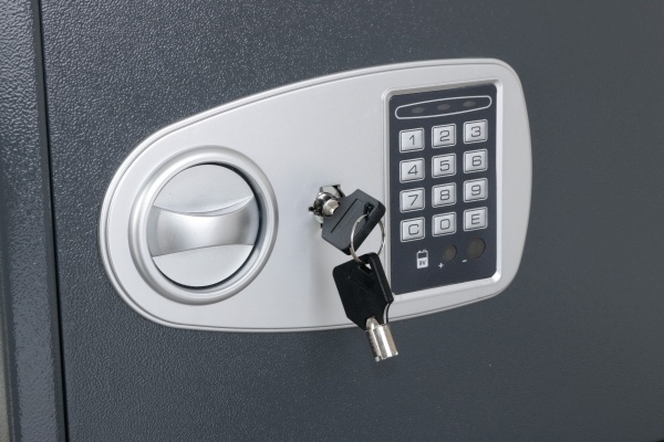 Сейф мебельный Expert SE-S30EM 300x380x300 мм 