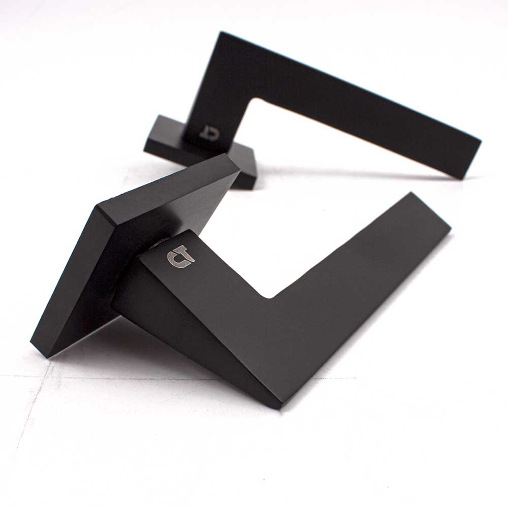 Ручка на розетке Comit Nota 65698 матовый черный