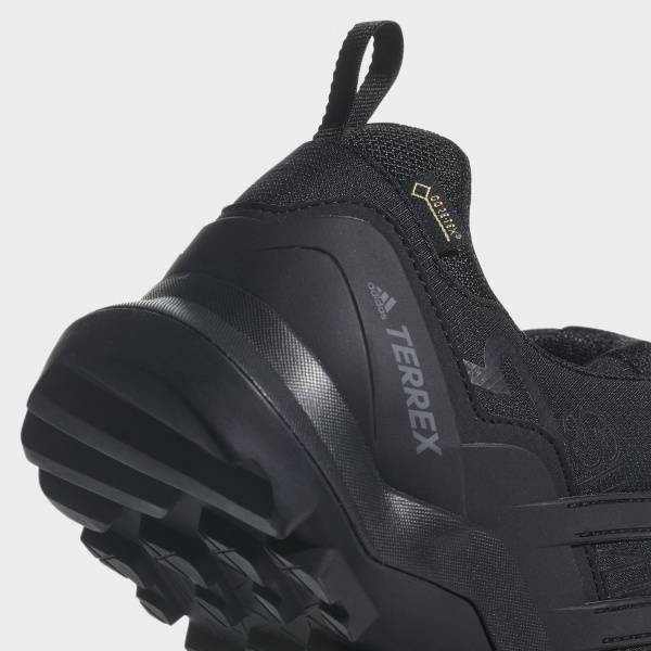 Кроссовки Adidas TERREX SWIFT R2 GTX CM7492 р.UK 11 черный