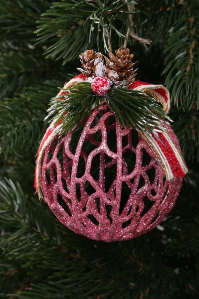 Шар новогодний с декором HFF2029P d 80 мм розовый