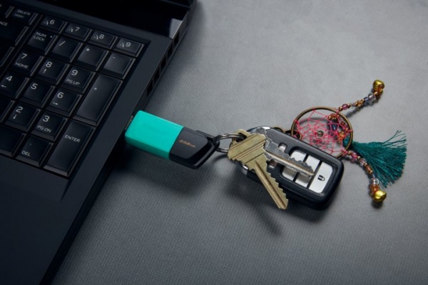 Флешпам'ять USB Kingston DataTraveler Exodia M 32 ГБ USB 3.2 black (DTXM/32GB) 