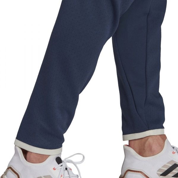 Штани Adidas ZNE PANT GN6836 р. L чорний
