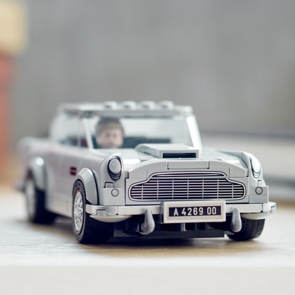 Конструктор LEGO Speed Champions 007 Aston Martin DB5 76911