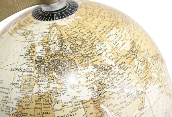 Глобус в ассортименте 21,5x12 см