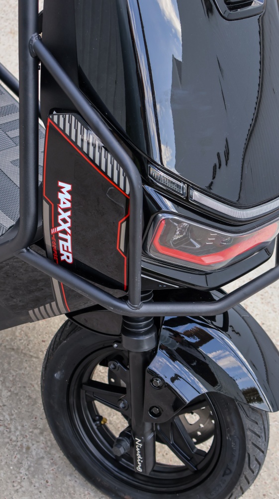 Электроскутер Maxxter ECLIPSE (Black), 2500 Вт