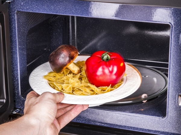 Вбудовувана мікрохвильова піч Samsung MS20A7013AT/UA чорна