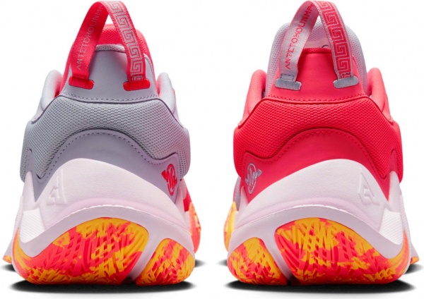 Кросівки Nike GIANNIS IMMORTALITY 2 DM0825-600 р.45 червоний