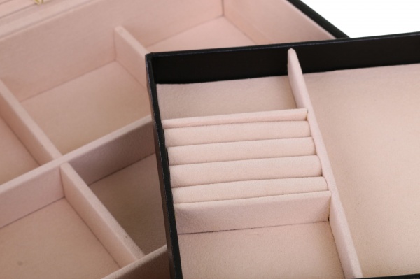 Шкатулка для украшений Royal case 25,2х25,2х8,6 см черная