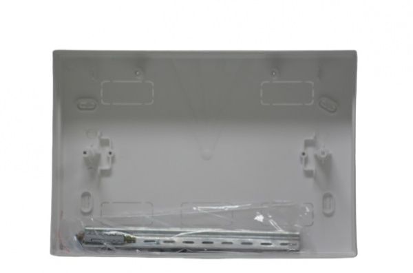 Щит пластиковый с крышкой Литмаш 6 модулей ЩРП6Н