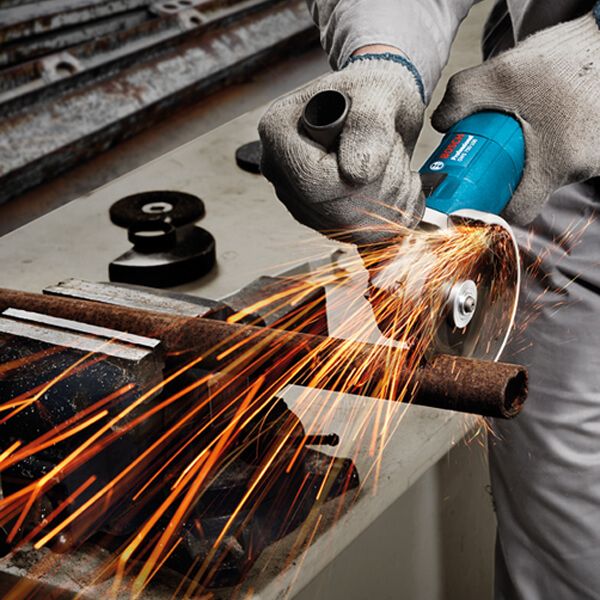 Шлифмашина угловая Bosch Professional GWS 750-125