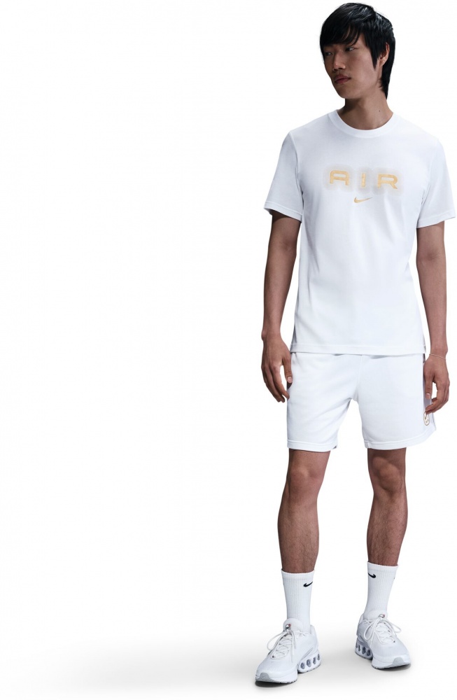 Футболка Nike M NSW SW AIR GRAPHIC TEE HM0185-102 р.L белый