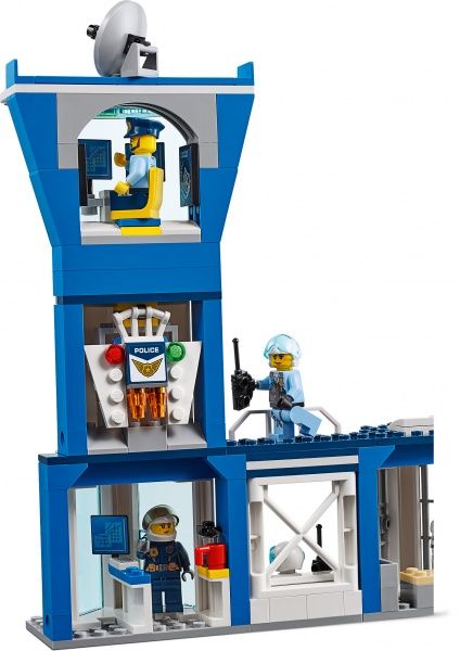 Конструктор LEGO City Воздушная полиция: авиабаза 60210