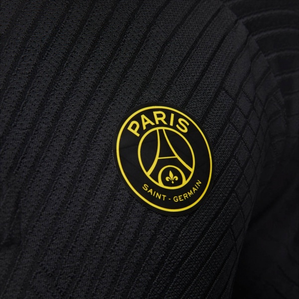 Джемпер Nike AIR JORDAN PSG M NK DFADV STRK ELT DRIL TP KKS 4TH DR4498-011 р. XL чорний