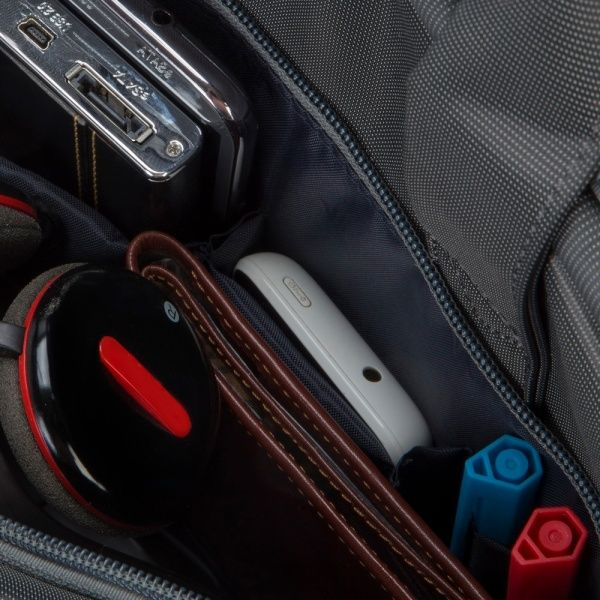 Сумка для ноутбука RivaCase 8231 15.6