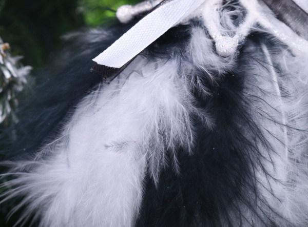 Підвіска Балерина декор Преміум 9х12х3 см чорний