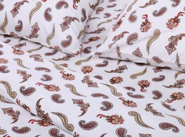 Комплект постельного белья Бута 1,5 белый с рисунком Rigel 