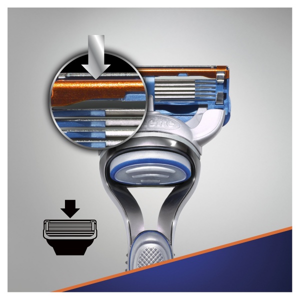 Станок для гоління Gillette Fusion5 с 4 змінними картриджами