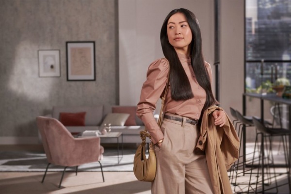 Выпрямитель для волос Philips BHS530/00