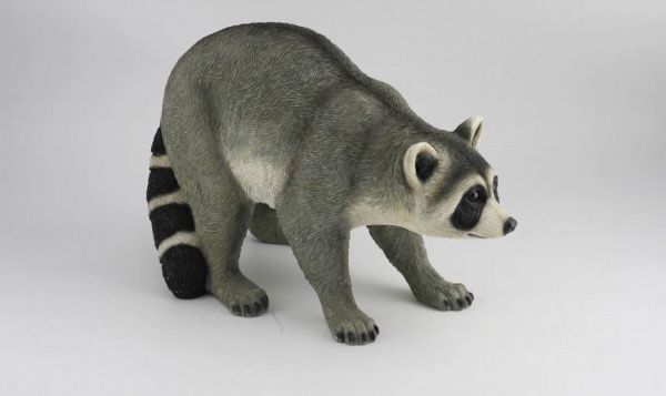 Фигурка декоративная MG-015 Енот 37,5х21х24,3 см