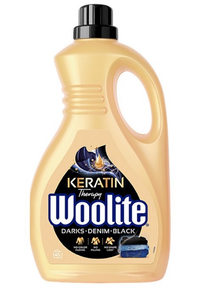 Гель для машинной и ручной стирки Woolite для черных и джинсовых тканей с кератином 2,7 л