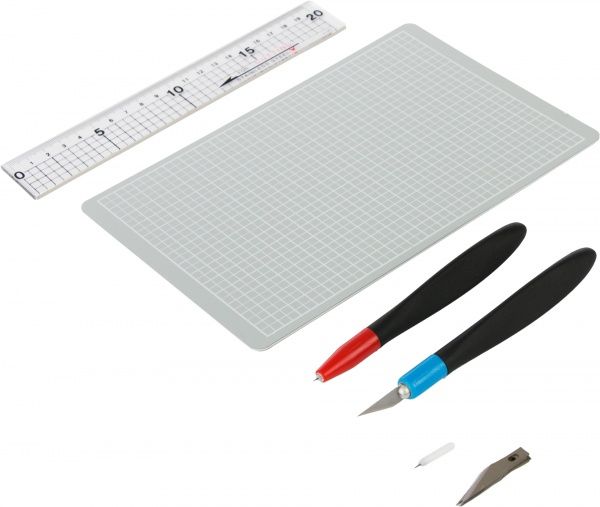 Набір для моделювання DAFA 2015 килимок самовідновлювальний, 2 макетні ножі, змінні леза
