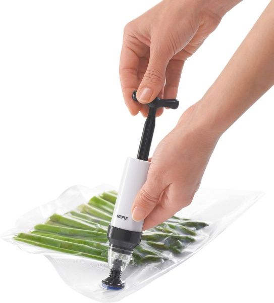 Вакуумний пакувальник (насос + 10 пакетів) Vaco 21910 Gefu