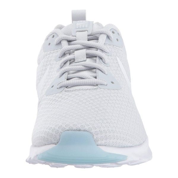 Кроссовки Nike WMNS AIR MAX MOTION LW 833662-010 р.7 серый