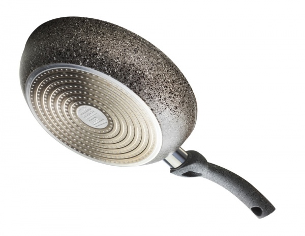 Сковорода з кришкою 28 см Cuore Di Pietra (CPPDLCV28I) Accademia Mugnano