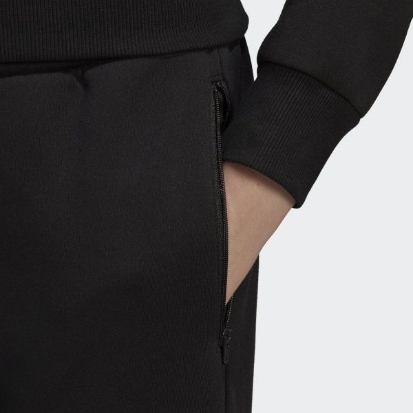 Брюки Adidas YB ID KNIT PANT ED6393 р. 140 черный