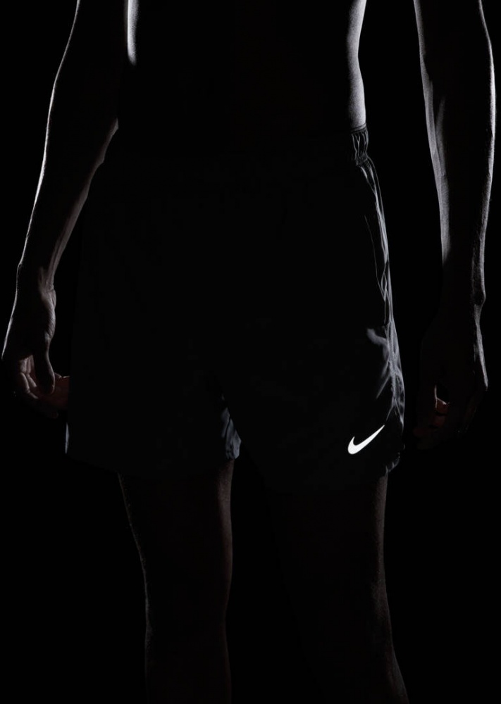 Шорты Nike M NK DF CHALLENGER 5BF SHORT DV9363-084 р. M серый