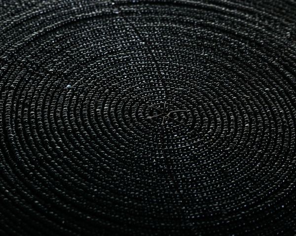 Коврик для сервировки 30 см черний бисер Koopman