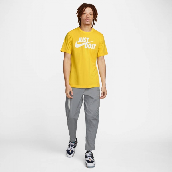 Футболка Nike M NSW TEE JUST DO IT SWOOSH AR5006-709 р.S жовтий