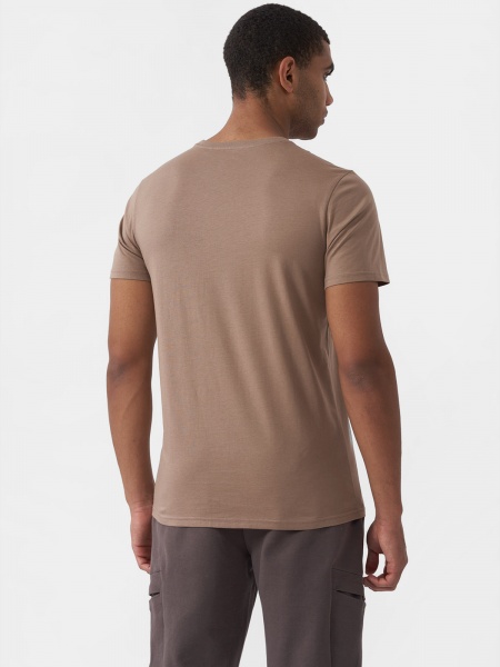 Футболка 4F TSHIRT 4FAW22TTSHM621-82S р.S коричневий