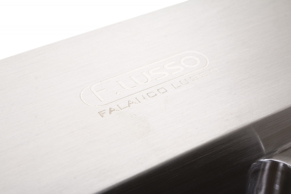 Мойка для кухни F.Lusso из нержавеющей стали 5851L