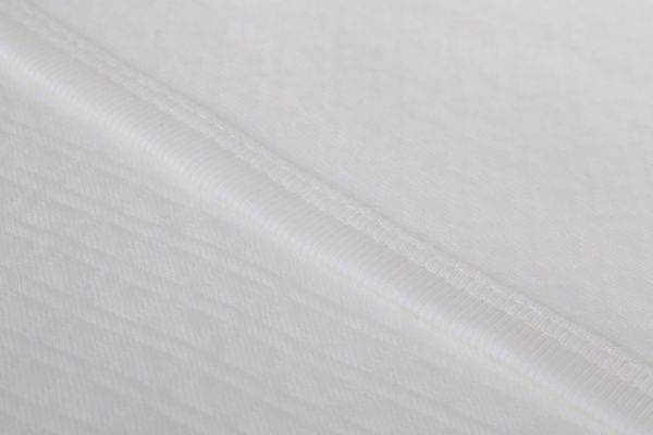 Плед Маленькие люди Капитон 90х90 см молоко 