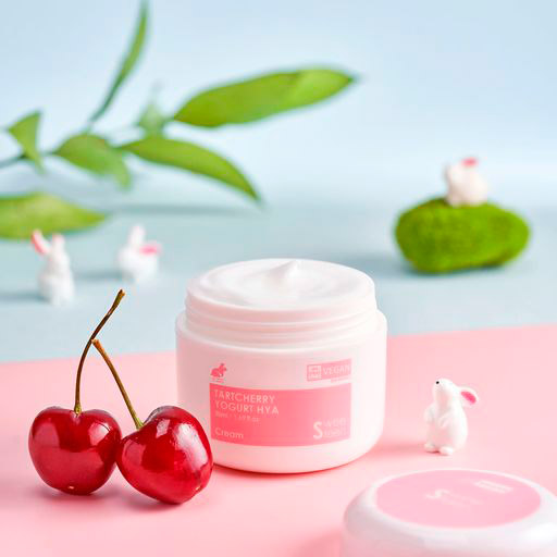 Крем для обличчя день-ніч Sweeteen Tartcherry Yogurt HYA 50 мл