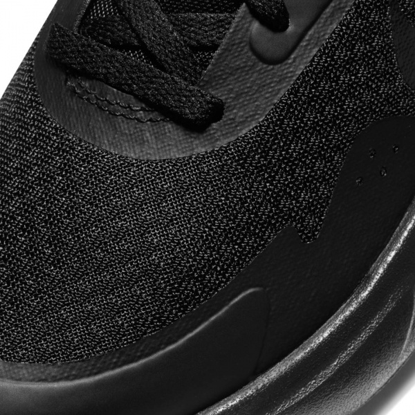 Кросівки Nike CJ3816-001 р.US 7Y чорний