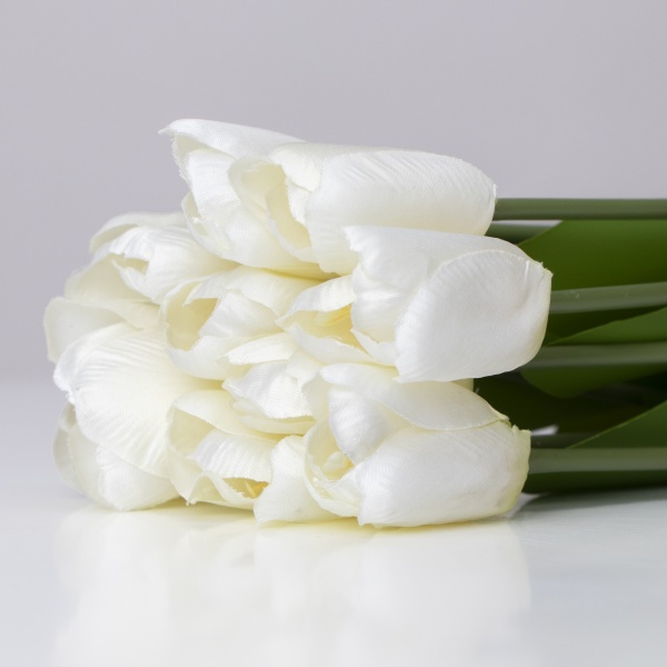 Букет искусственных тюльпанов 10 шт. белый 8x8x36 см 190805