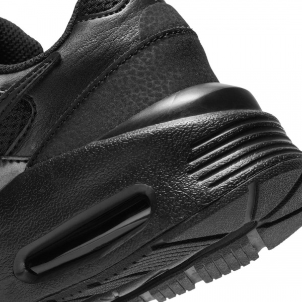 Кросівки Nike WMNS NIKE AIR MAX FUSION CJ1671-002 р.US 9 чорний