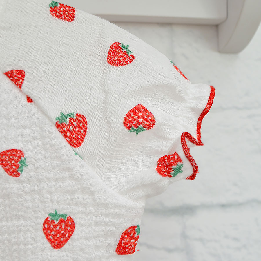 Песочник для девочки Blanka Клубника р.68-74 белый 110775