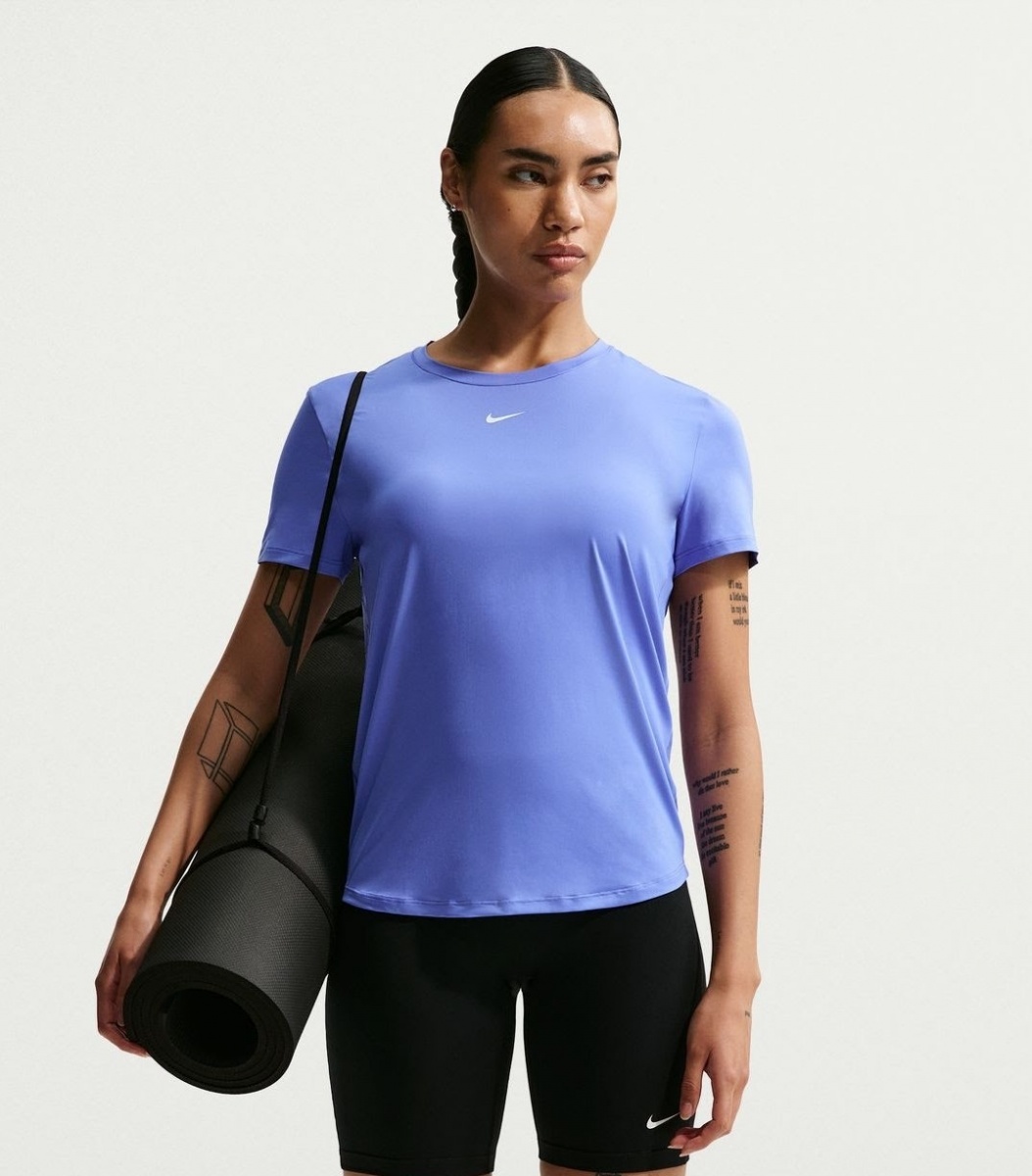Футболка Nike W NK ONE CLASSIC DF SS TOP FN2798-570 р.M фіолетовий — фото 1