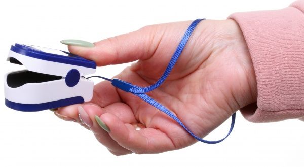 Пульсоксиметр (пульсометр) OX-832 TFT дисплей напалечный