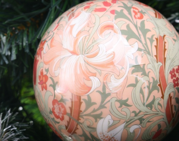 Ялинкова іграшка у формі кулі 8 см APF478580 